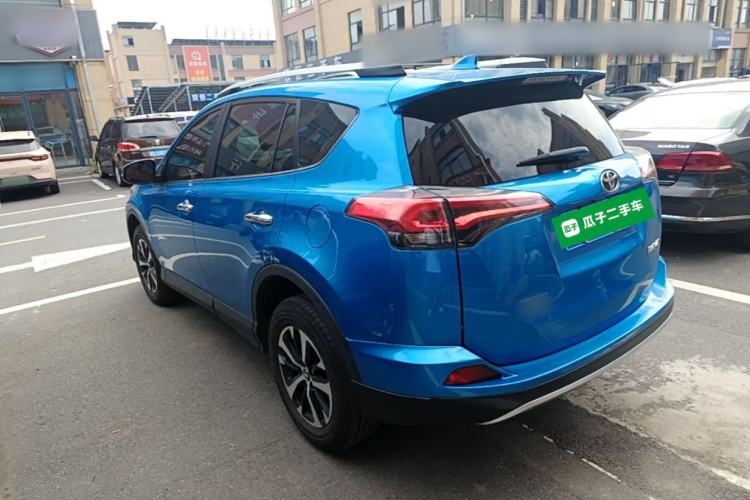 Used Toyota RAV4 2016 2.0L CVT Two-Wheel Drive Smart Edition China V Standard Rear Left 45 Deg