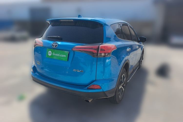 Used Toyota RAV4 2016 2.0L CVT Two-Wheel Drive Comfort Edition China V Standard Rear Right 45 Deg