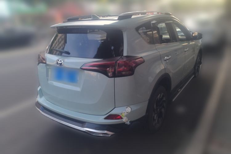 Used Toyota RAV4 2016 2.5L Automatic 4x4 Elite Edition Rear Right 45 Deg