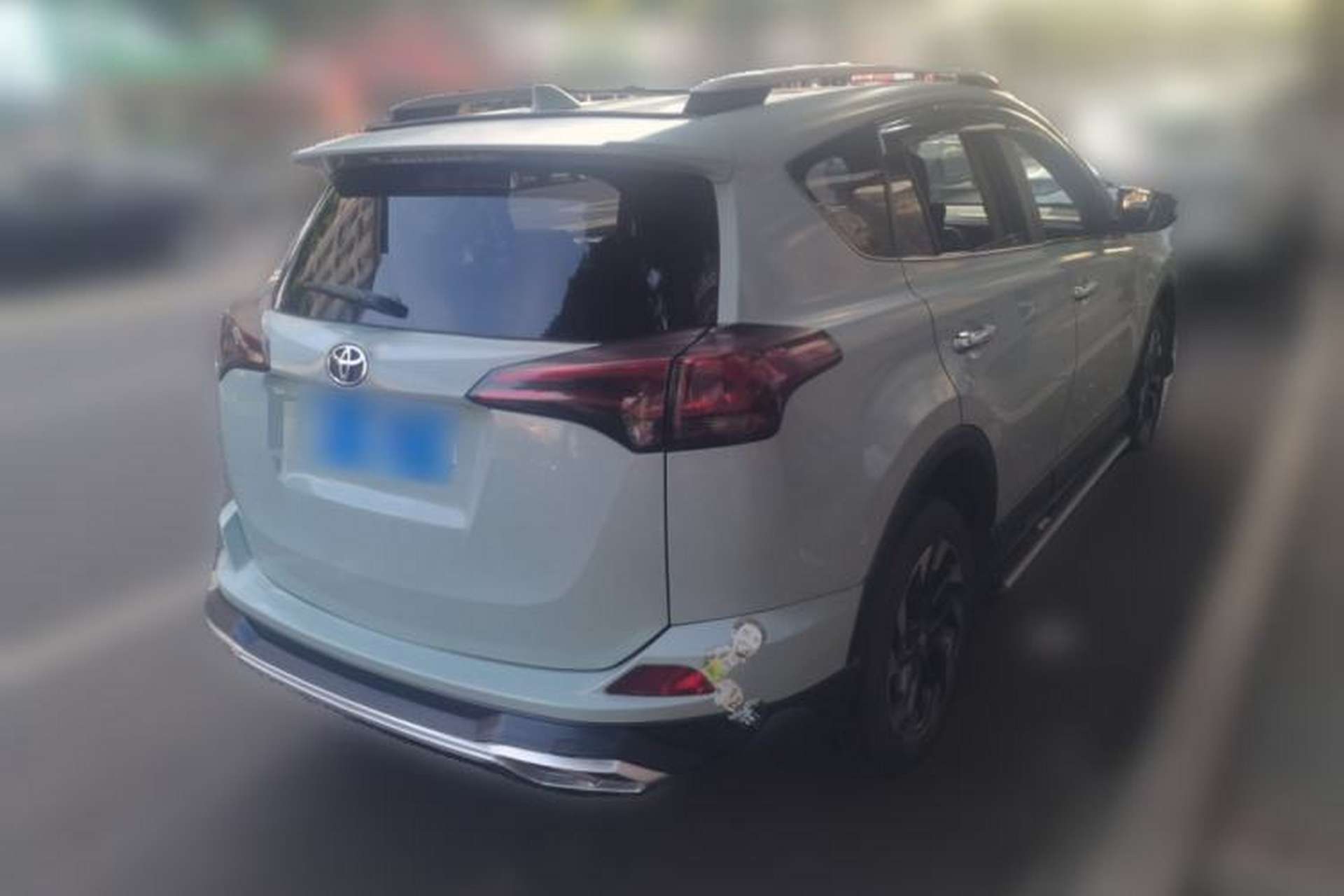 Used Toyota RAV4 2016 2.5L Automatic 4x4 Elite Edition Rear Right 45 Deg
