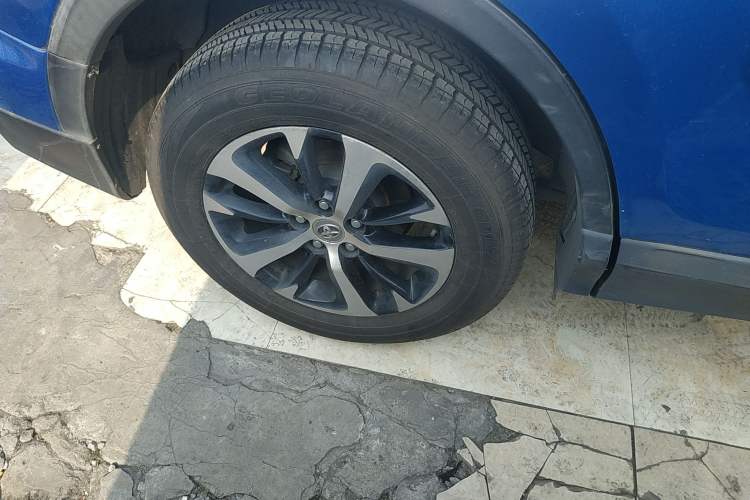 Used Toyota RAV4 2016 2.0L CVT 4x4 New Edition China V Standard Right Rear Wheel Hub