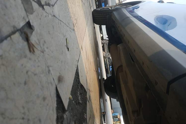 Used Toyota RAV4 2016 2.0L CVT 4x4 New Edition China V Standard Right Side Sill