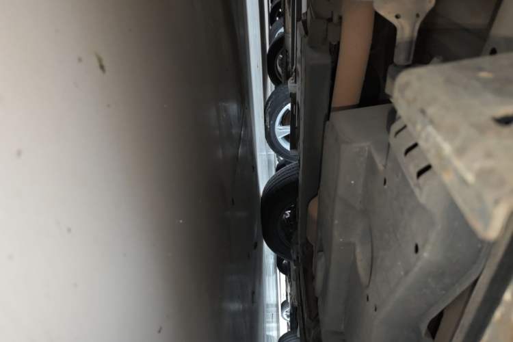 Used Toyota RAV4 2016 2.0L CVT Two-Wheel Drive Fashion Edition China V Standard Chassis Front Right