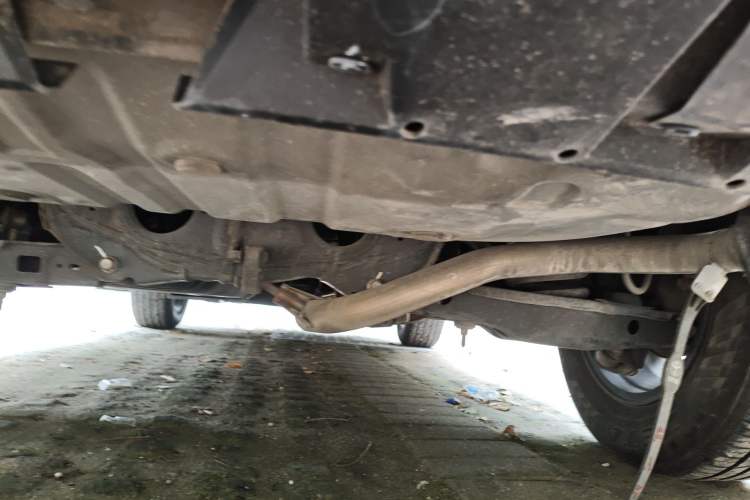 Used Toyota RAV4 2016 2.0L CVT Two-Wheel Drive Fashion Edition China V Standard Chassis Rear