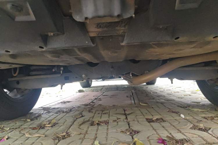 Used Toyota RAV4 2016 2.0L CVT Two-Wheel Drive Fashion Edition China V Standard Chassis Rear
