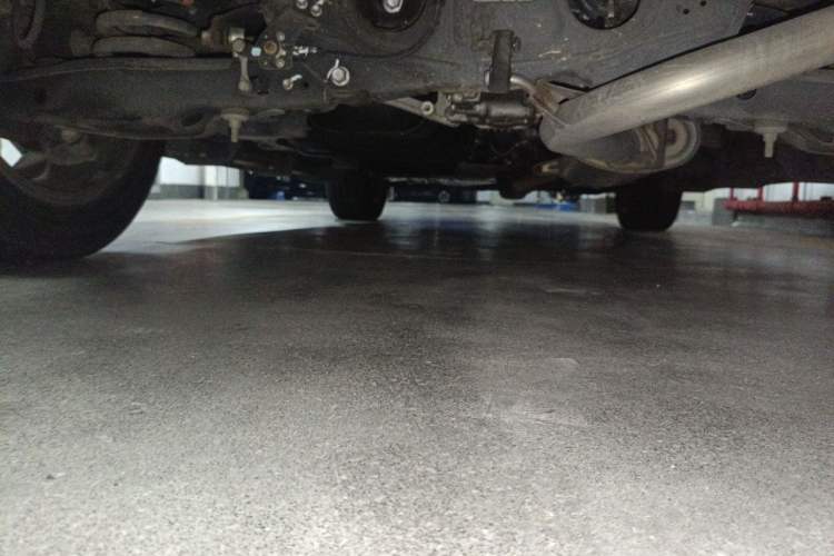 Used Toyota RAV4 2016 2.5L Automatic 4x4 Elite Edition Chassis Rear