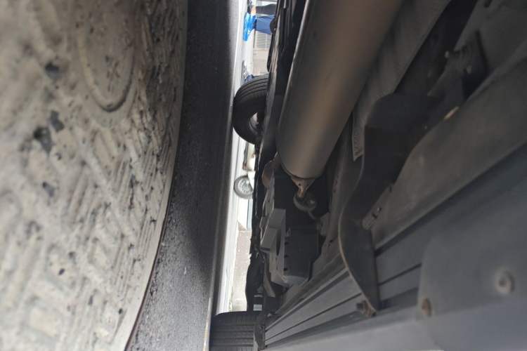 Used Toyota RAV4 2016 2.0L CVT Two-Wheel Drive Fashion Edition China V Standard Chassis Rear Right