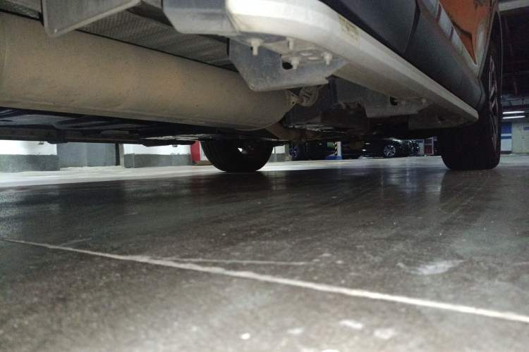 Used Toyota RAV4 2016 2.5L Automatic 4x4 Elite Edition Chassis Rear Right