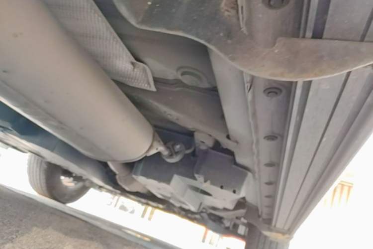 Used Toyota RAV4 2016 2.0L CVT Two-Wheel Drive Fashion Edition China V Standard Chassis Rear Right