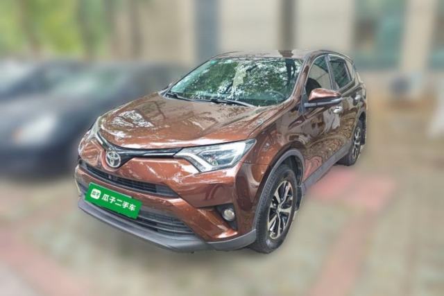 Used Toyota RAV4 2016 2.0L CVT Two-Wheel Drive Fashion Edition China V Standard