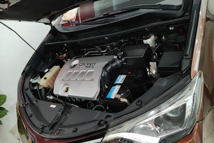 Used Toyota RAV4 2016 2.0L CVT Two-Wheel Drive Fashion Edition China V Standard Engine Bay
