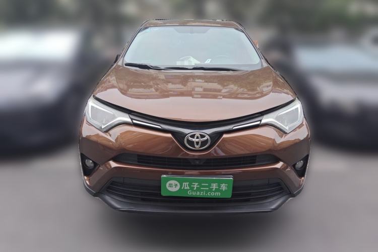 Used Toyota RAV4 2016 2.0L CVT Two-Wheel Drive Fashion Edition China V Standard Front