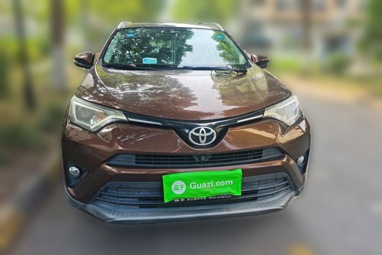 Used Toyota RAV4 2016 2.0L CVT Two-Wheel Drive Fashion Edition China V Standard Front
