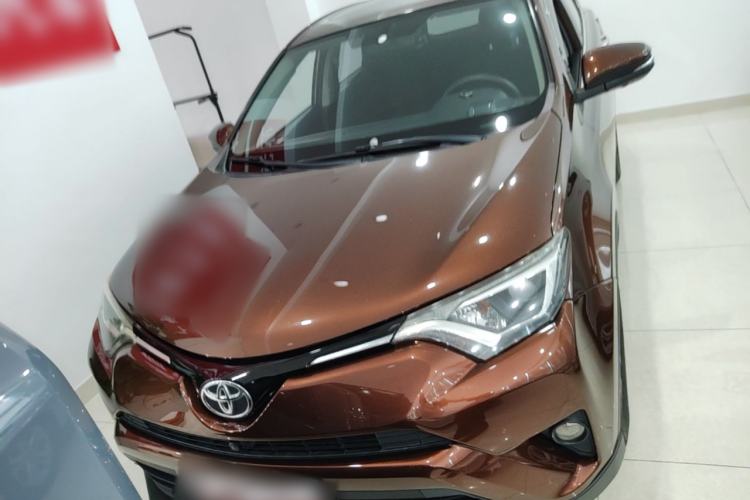 Used Toyota RAV4 2016 2.0L CVT Two-Wheel Drive Fashion Edition China V Standard Front