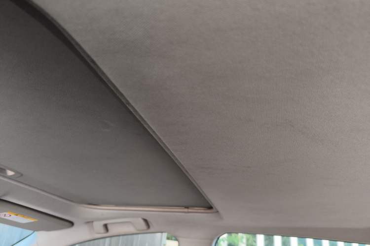 Used Toyota RAV4 2016 2.0L CVT Two-Wheel Drive Fashion Edition China V Standard Headliner