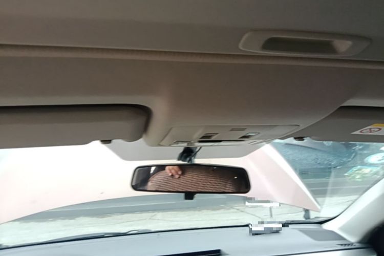 Used Toyota RAV4 2016 2.0L CVT Two-Wheel Drive Fashion Edition China V Standard Headliner