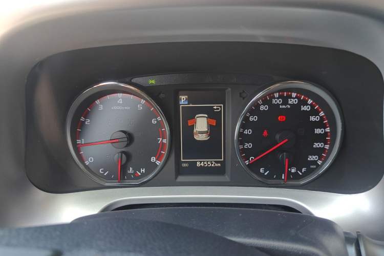 Used Toyota RAV4 2016 2.0L CVT Two-Wheel Drive Smart Edition China V Standard Instrument Cluster