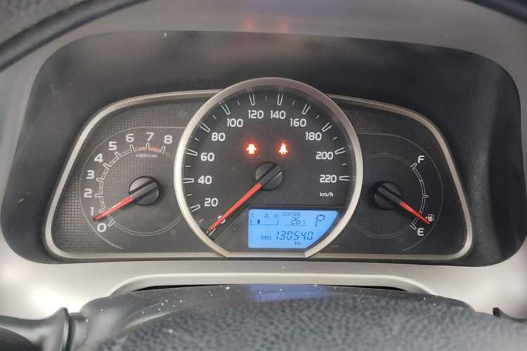 Used Toyota RAV4 2016 2.0L CVT Two-Wheel Drive Fashion Edition China V Standard Instrument Cluster