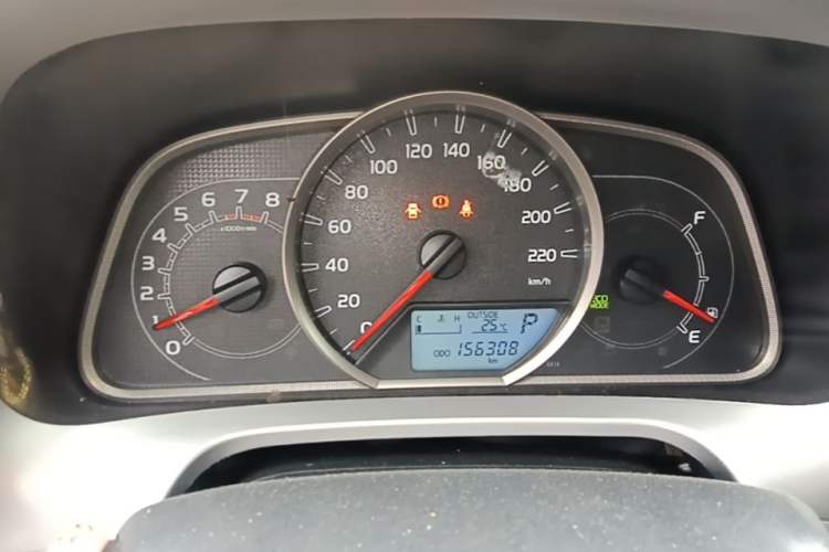 Used Toyota RAV4 2016 2.0L CVT Two-Wheel Drive Fashion Edition China V Standard Instrument Cluster