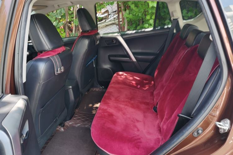 Used Toyota RAV4 2016 2.5L Automatic 4x4 Elite Edition Left Rear Seat