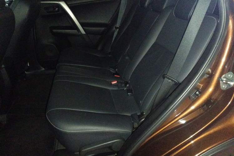 Used Toyota RAV4 2016 2.5L Automatic 4x4 Elite Edition Left Rear Seat