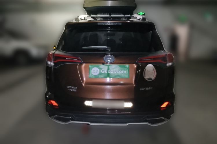 Used Toyota RAV4 2016 2.0L CVT Two-Wheel Drive Comfort Edition China V Standard Rear