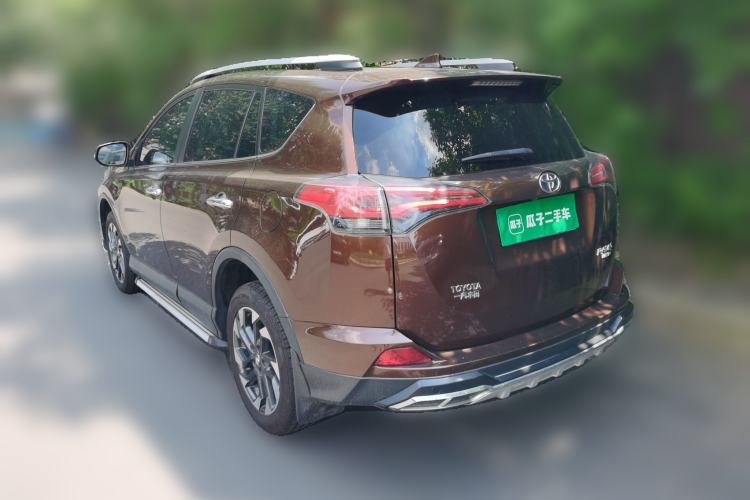 Used Toyota RAV4 2016 2.5L Automatic 4x4 Elite Edition Rear Left 45 Deg