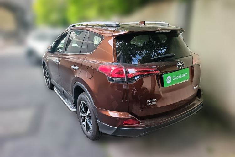 Used Toyota RAV4 2016 2.0L CVT Two-Wheel Drive Fashion Edition China V Standard Rear Left 45 Deg