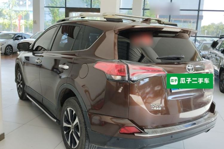 Used Toyota RAV4 2016 2.0L CVT Two-Wheel Drive Fashion Edition China V Standard Rear Left 45 Deg