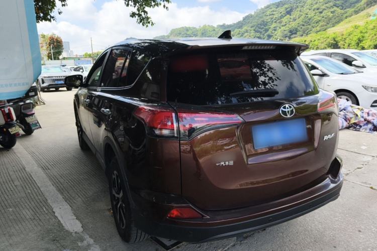 Used Toyota RAV4 2016 2.0L CVT Two-Wheel Drive Fashion Edition China V Standard Rear Left 45 Deg