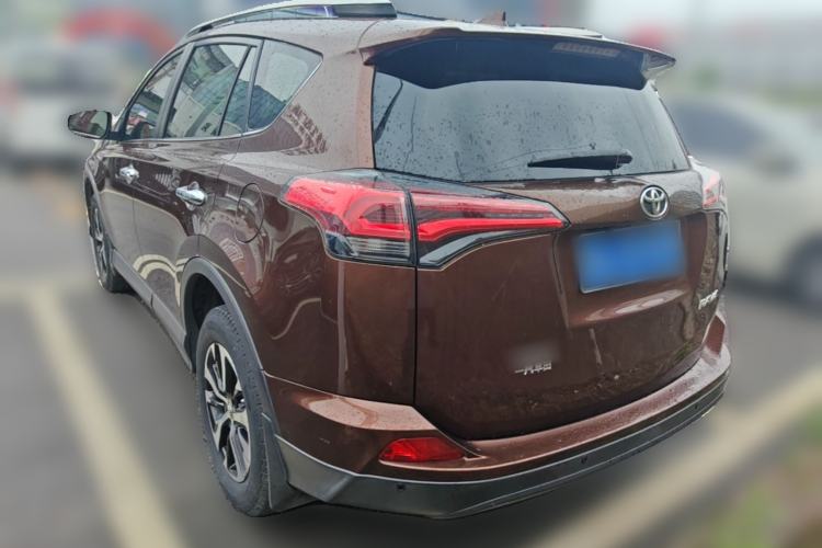 Used Toyota RAV4 2016 2.0L CVT Two-Wheel Drive Fashion Edition China V Standard Rear Left 45 Deg