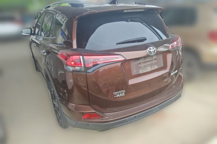 Used Toyota RAV4 2016 2.0L CVT Two-Wheel Drive Fashion Edition China V Standard Rear Left 45 Deg