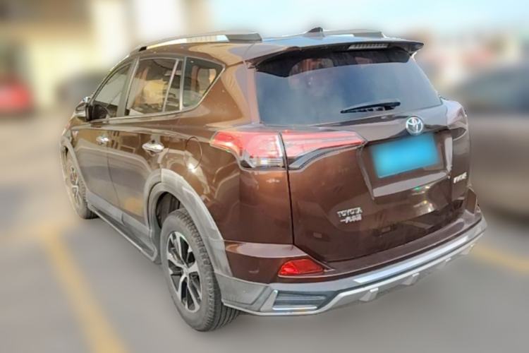 Used Toyota RAV4 2016 2.0L CVT Two-Wheel Drive Fashion Edition China V Standard Rear Left 45 Deg