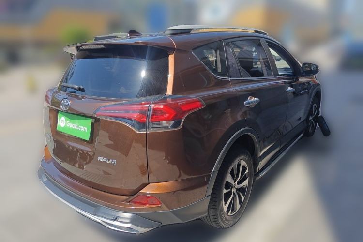 Used Toyota RAV4 2016 2.0L CVT Two-Wheel Drive Smart Edition China V Standard Rear Right 45 Deg