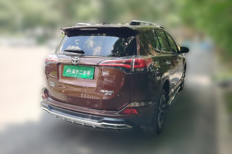 Used Toyota RAV4 2016 2.5L Automatic 4x4 Elite Edition Rear Right 45 Deg
