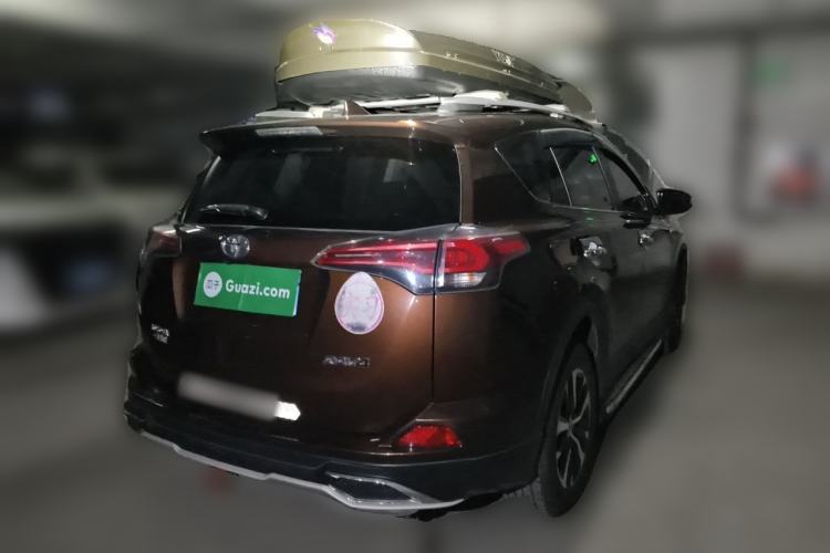 Used Toyota RAV4 2016 2.0L CVT Two-Wheel Drive Comfort Edition China V Standard Rear Right 45 Deg