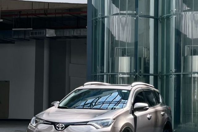 Used Toyota RAV4 2016 2.0L CVT Two-Wheel Drive Fashion Edition China V Standard