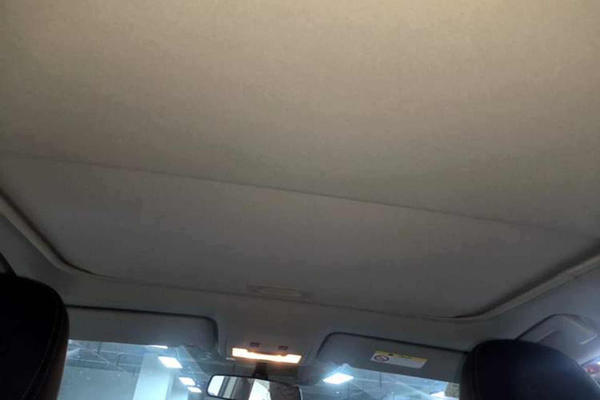 Used Toyota RAV4 2016 2.0L CVT Two-Wheel Drive Fashion Edition China V Standard Headliner