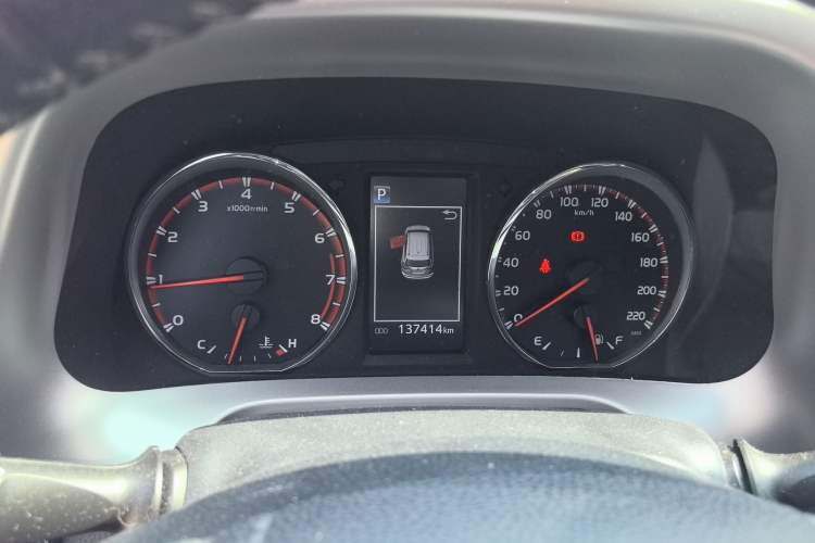 Used Toyota RAV4 2016 2.5L Automatic 4x4 Elite Edition Instrument Cluster