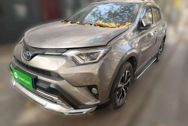 Used Toyota RAV4 2016 2.0L CVT Two-Wheel Drive Fashion Edition China V Standard
