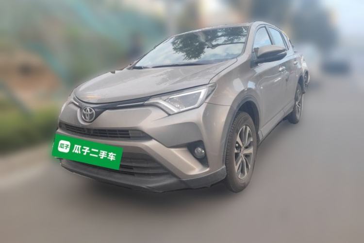 Used Toyota RAV4 2016 2.0L CVT Two-Wheel Drive Fashion Edition China V Standard Guazi used car, China used car export, Used car for sale, Used  cars, Cheapest cars for sale
