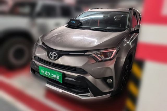 Used Toyota RAV4 2016 2.0L CVT Two-Wheel Drive Comfort Edition China V Standard