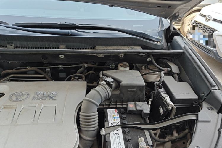 Used Toyota RAV4 2016 2.0L CVT Two-Wheel Drive Comfort Edition China V Standard Engine Bay Left