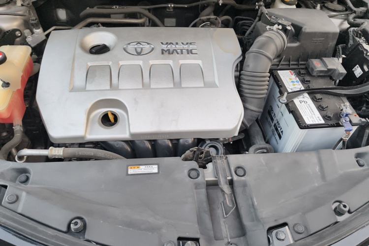 Used Toyota RAV4 2016 2.0L CVT Two-Wheel Drive Fashion Edition China V Standard Engine Bay