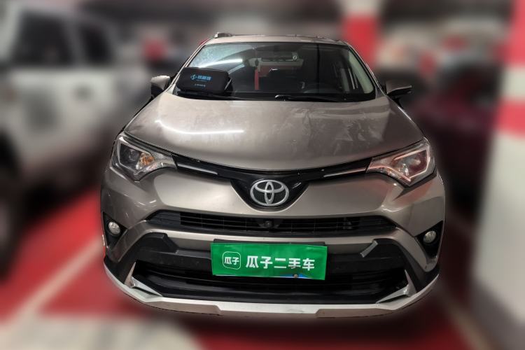 Used Toyota RAV4 2016 2.0L CVT Two-Wheel Drive Comfort Edition China V Standard Front