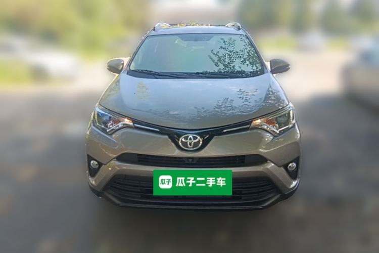 Used Toyota RAV4 2016 2.0L CVT Two-Wheel Drive Fashion Edition China V Standard Front