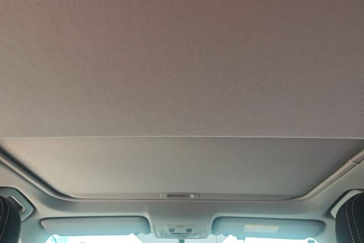 Used Toyota RAV4 2016 2.0L CVT Two-Wheel Drive Smart Edition China V Standard Headliner