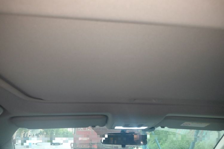 Used Toyota RAV4 2016 2.0L CVT Two-Wheel Drive Fashion Edition China V Standard Headliner