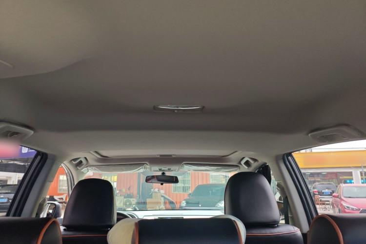 Used Toyota RAV4 2016 2.0L CVT Two-Wheel Drive Fashion Edition China V Standard Headliner