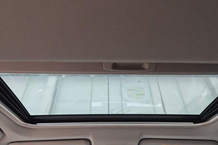 Used Toyota RAV4 2016 2.0L CVT Two-Wheel Drive Fashion Edition China V Standard Headliner